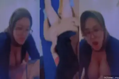 Bokep Jilbab Kacamata Tobrut Jilbab Basah Ngentot