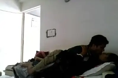 Tante Girang Cantik Streaming Ngentot Brutal Memek Basah Kuyup